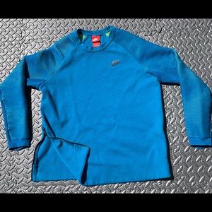 Women’s Nike Tech Fleece Crewneck sz M Blue/Green